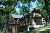 Portfolio/Acacia House